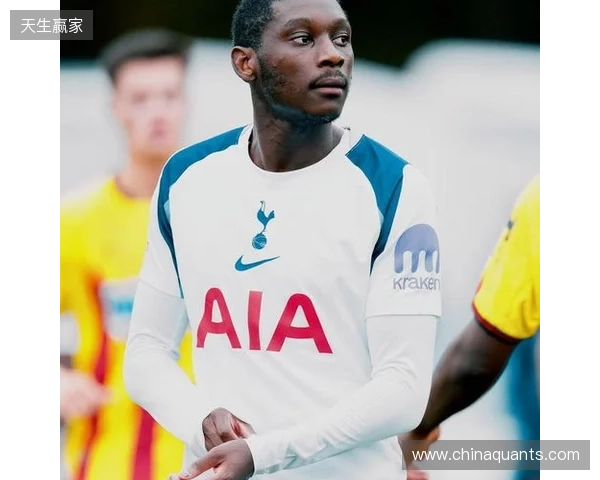 天空记者:热刺目前无意提前终止穆阿尼的租借合同 天空记者:热刺目前无意提前终止穆阿尼的租借合同