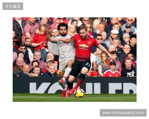 利物浦客战森林：萨拉赫、加克波、埃基蒂克首发，维尔茨出战