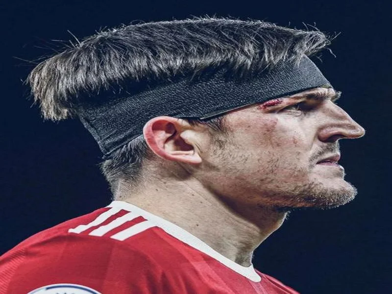 英媒:曼联未决定是否续约马奎尔,他愿意把周薪降低8万镑